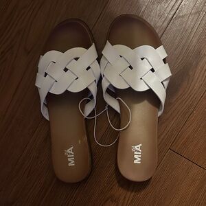 MIA Women's White Braided Slide Sandals